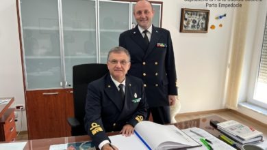 Porto Empedocle: Il Contrammiraglio Raffaele Macauda in visita alla Capitaneria di porto